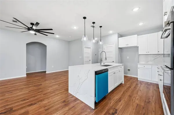 2633 Overland Drive, Farmers Branch, TX 75234