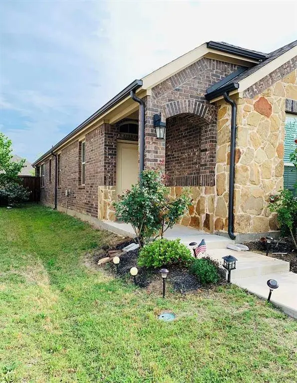 2344 Opaline Drive, Little Elm, TX 76227
