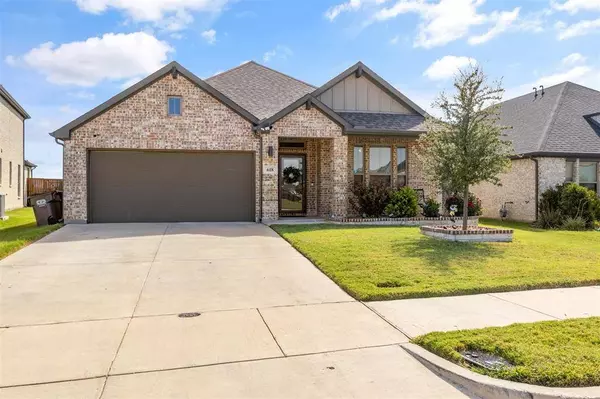 618 Congressional Avenue, Red Oak, TX 75154