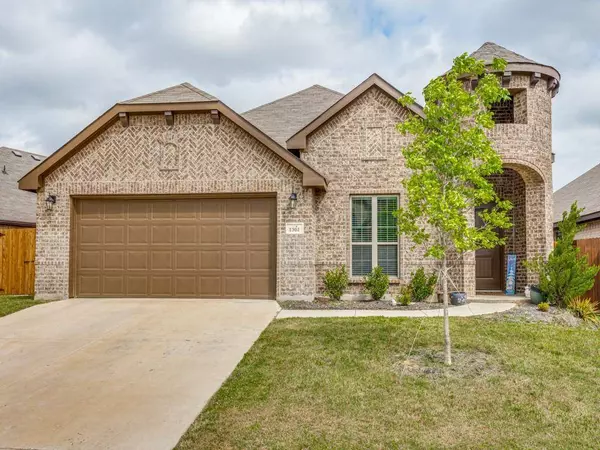 1361 Royal Meadows Trail, Fort Worth, TX 76140