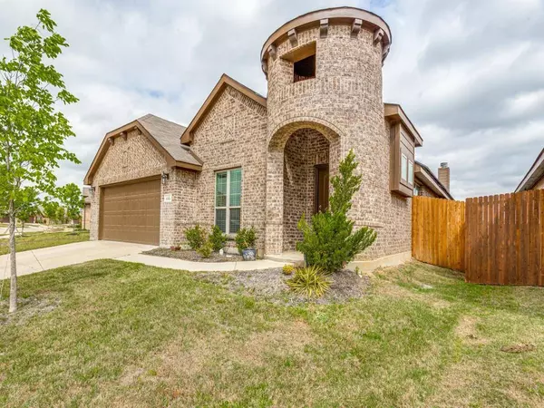 1361 Royal Meadows Trail, Fort Worth, TX 76140