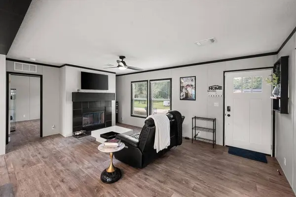 3896 NW County Road 3111, Purdon, TX 76679
