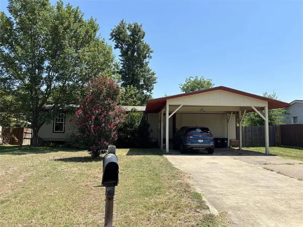 1314 Honeysuckle Drive