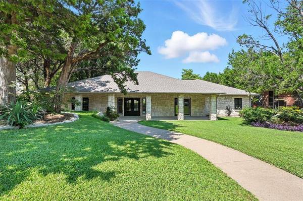 1917 Wood Dale Circle, Cedar Hill, TX 75104