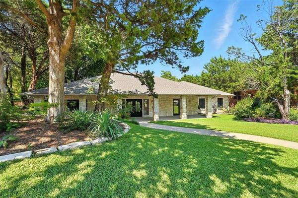 1917 Wood Dale Circle, Cedar Hill, TX 75104