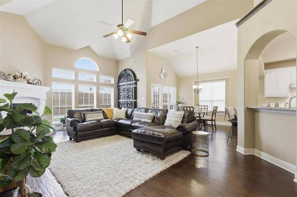 2939 Arenoso, Grand Prairie, TX 75054