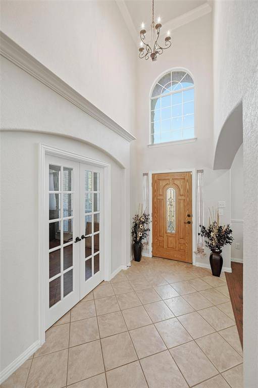 2319 Goshawk Street, Grand Prairie, TX 75052