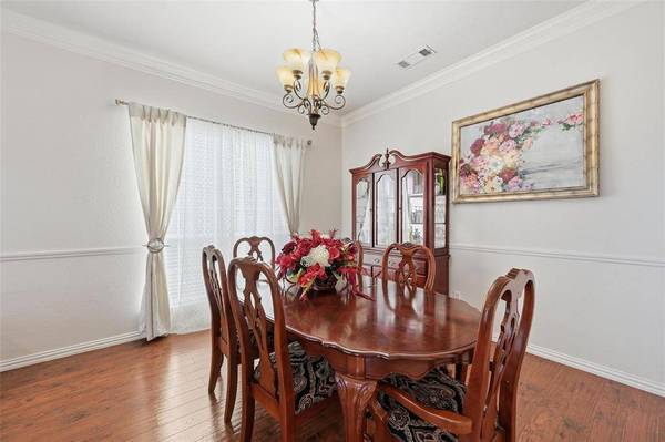 2319 Goshawk Street, Grand Prairie, TX 75052