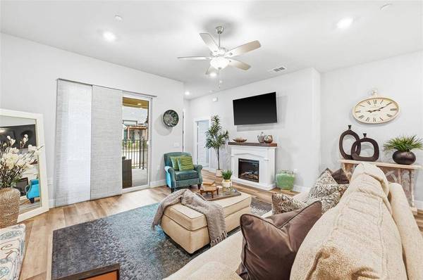 7236 Calistoga Lane, Grand Prairie, TX 75054