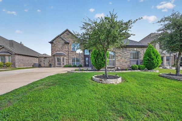 2832 Sendero, Grand Prairie, TX 75054