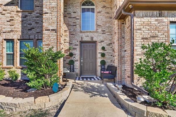 2325 Redwood Drive, Lancaster, TX 75134