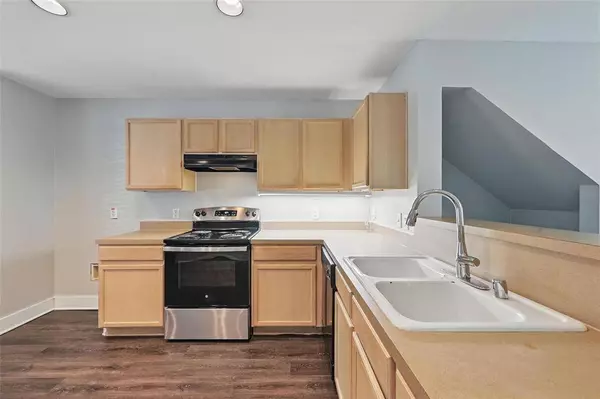 4524 Via San Antonio, Dallas, TX 75211