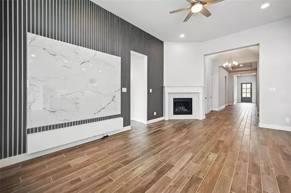 1419 Misty Pasture Way, Mansfield, TX 76063