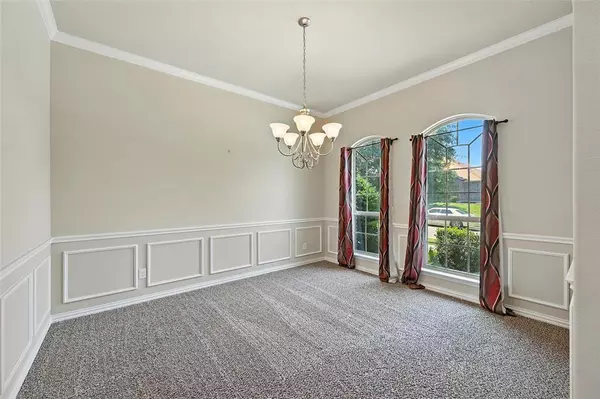 225 Brighton Drive, Desoto, TX 75115