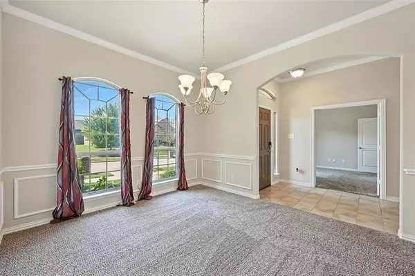 225 Brighton Drive, Desoto, TX 75115