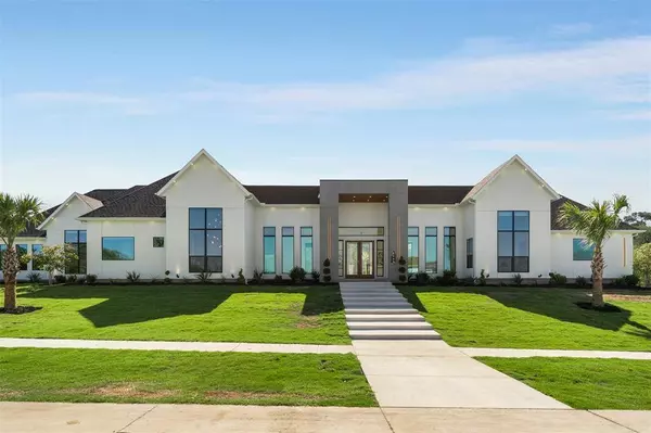 2542 Town View Drive, Cedar Hill, TX 75104