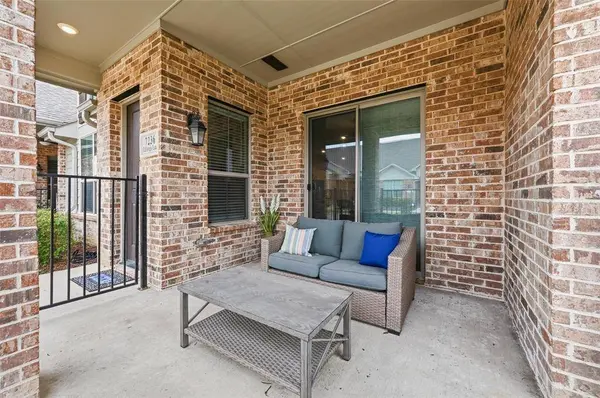 7236 Calistoga Lane, Grand Prairie, TX 75054