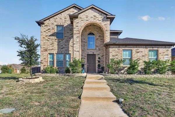 2325 Redwood Drive