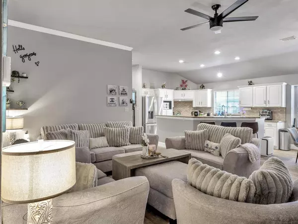 6404 Eagle Creek Drive, Flower Mound, TX 75028