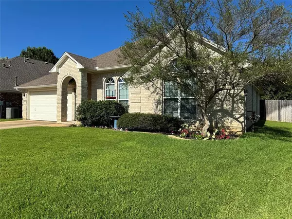 6615 Fannin Farm Way, Arlington, TX 76001