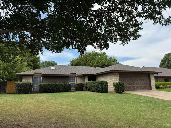 5108 El Rancho Court, Arlington, TX 76017