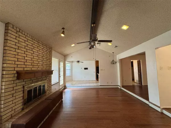 5108 El Rancho Court, Arlington, TX 76017