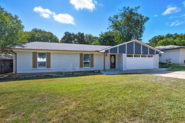 Arlington, TX 76016-2200,5410 Marshfield Ct