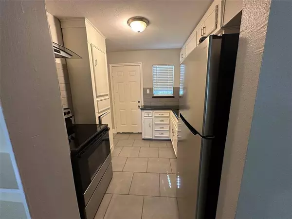 9329 Chesterfield DR, Houston, TX 77051