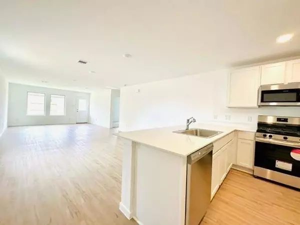 3056 Dawn Sound DR, Katy, TX 77493