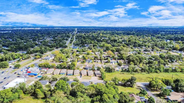 8130 Jutland RD, Houston, TX 77033