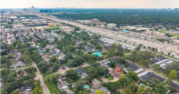 11411 Ash Creek DR, Houston, TX 77043