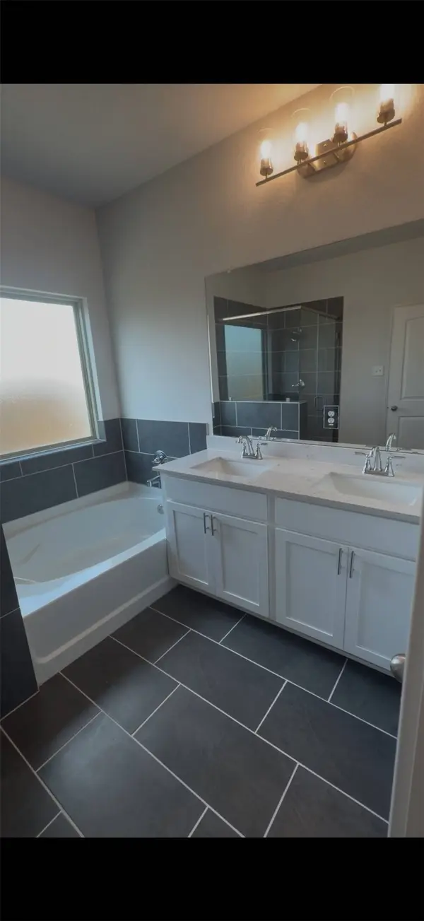 8023 Cypress Country DR, Cypress, TX 77433