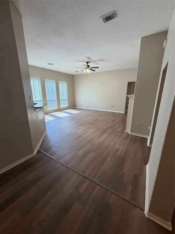 3719 Katy Hollow DR, Katy, TX 77449