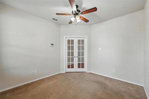 2644 Brookvalley Lane, Grand Prairie, TX 75052