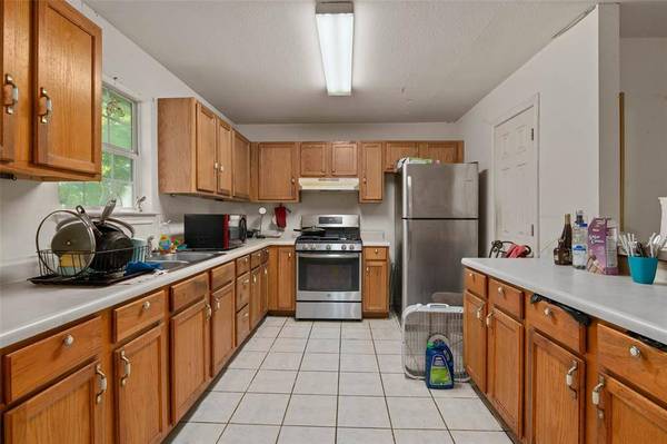 5344 Larimore Lane, Dallas, TX 75236