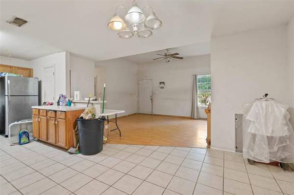 5344 Larimore Lane, Dallas, TX 75236