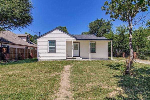 213 NE 29th Street, Grand Prairie, TX 75050