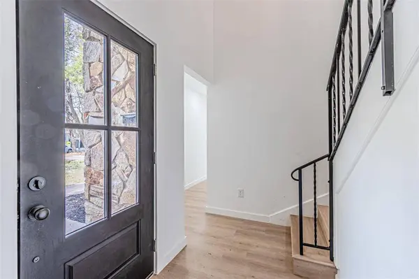 2631 Deep Hill Circle, Dallas, TX 75233