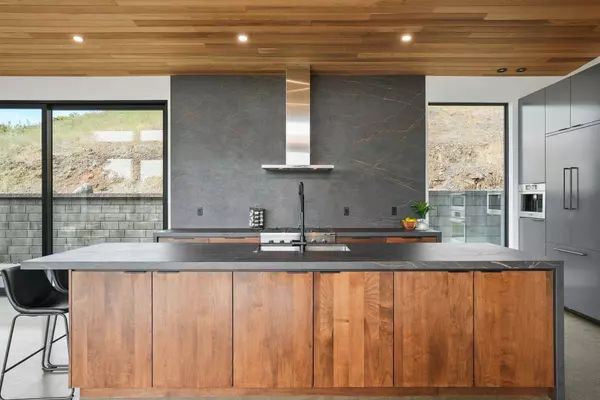 7411 N Quamish Dr, Spokane, WA 99208