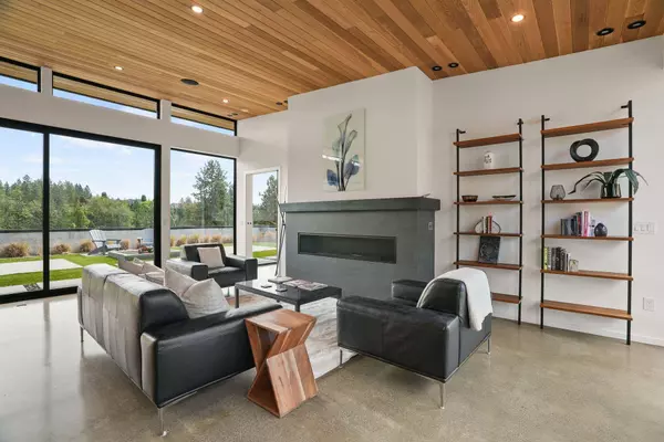 7411 N Quamish Dr, Spokane, WA 99208