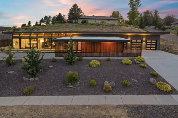 7411 N Quamish Dr, Spokane, WA 99208