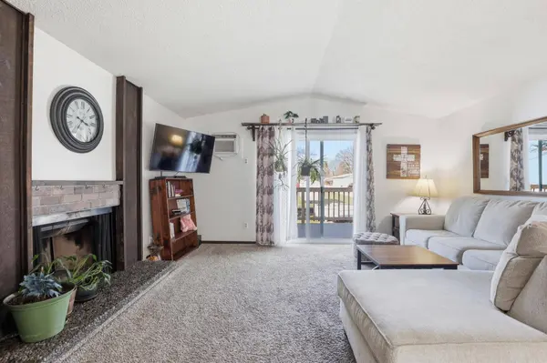 8111 E Harrington Ave, Spokane Valley, WA 99212