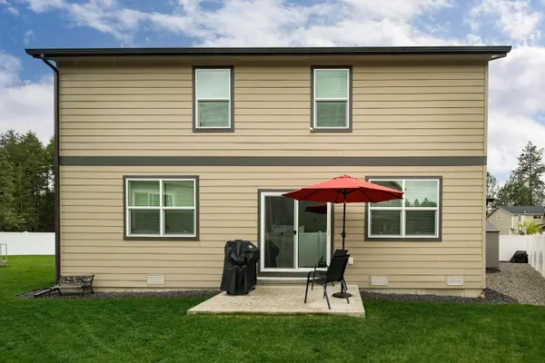 917 E Paske Rd, Colbert, WA 99005