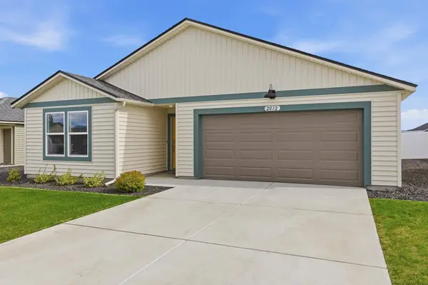 2012 E Boskoop St, Deer Park, WA 99006