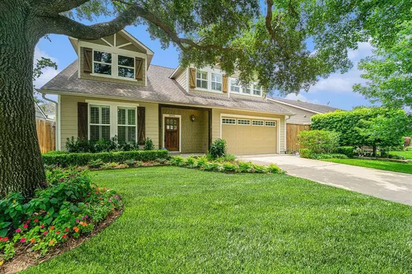 1855 Cheshire LN, Houston, TX 77018