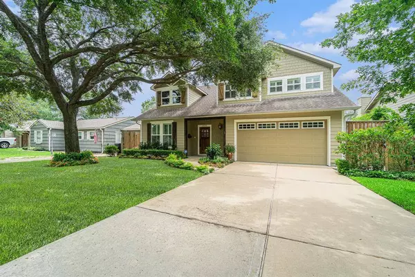 1855 Cheshire LN, Houston, TX 77018