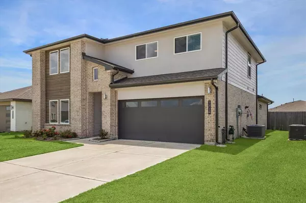 7714 Cattleman Valley DR, Rosharon, TX 77583