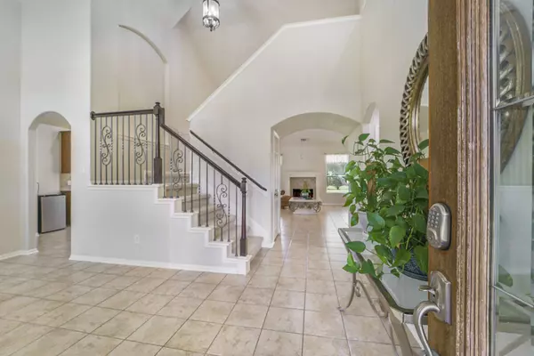 5807 Horseshoe FLS, Missouri City, TX 77459