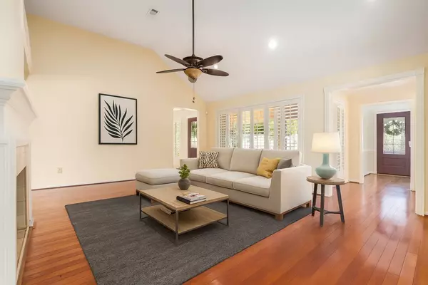 5823 Forest Trails DR, Houston, TX 77084