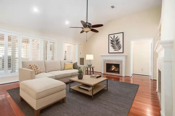 5823 Forest Trails DR, Houston, TX 77084